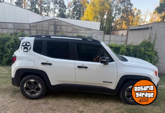 Camionetas - Jeep Renegade 2017 Nafta 170000Km - En Venta
