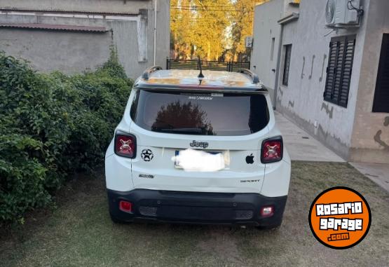 Camionetas - Jeep Renegade 2017 Nafta 170000Km - En Venta