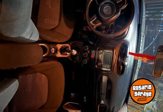 Camionetas - Jeep Renegade 2017 Nafta 170000Km - En Venta