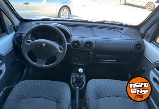 Utilitarios - Renault KANGOO AUTHENTIQUE 1.6 2015 Nafta 40000Km - En Venta