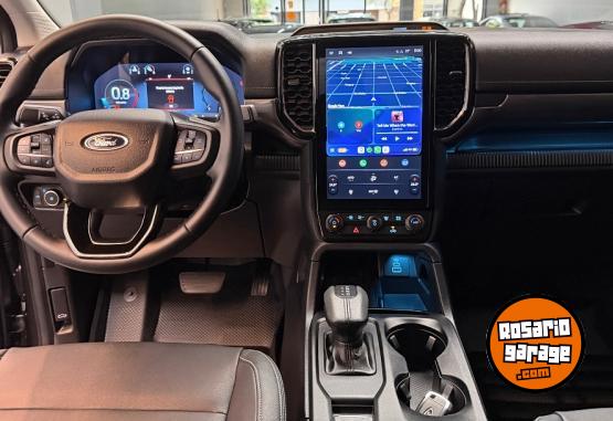 Camionetas - Ford Ranger LTD+ V6 4x4 AT10 2025 Diesel 8500Km - En Venta