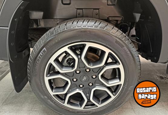 Camionetas - Ford Ranger LTD+ V6 4x4 AT10 2025 Diesel 8500Km - En Venta