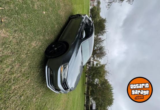 Autos - Volkswagen Vento 2015 Diesel 172000Km - En Venta