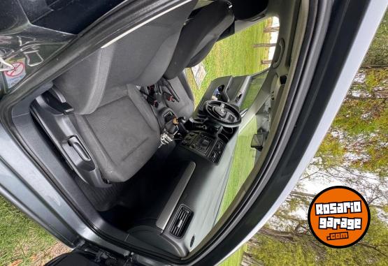 Autos - Volkswagen Vento 2015 Diesel 172000Km - En Venta