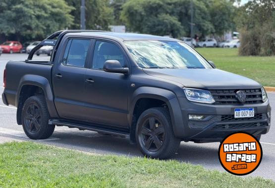 Autos - Volkswagen Amarok Highline 4x2 motor 2017 Diesel 144000Km - En Venta