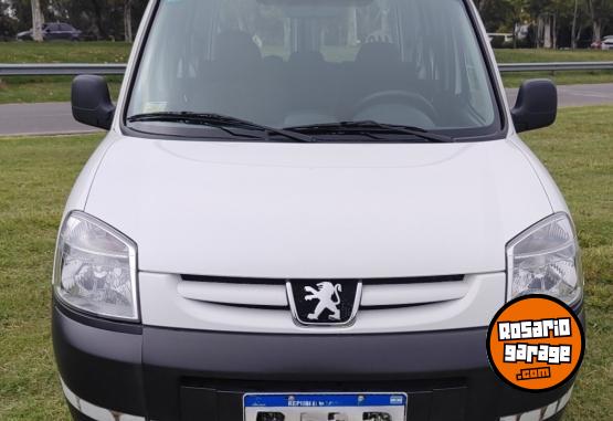 Utilitarios - Peugeot Partner Confort 1.6  16v 2018 Nafta 28284Km - En Venta