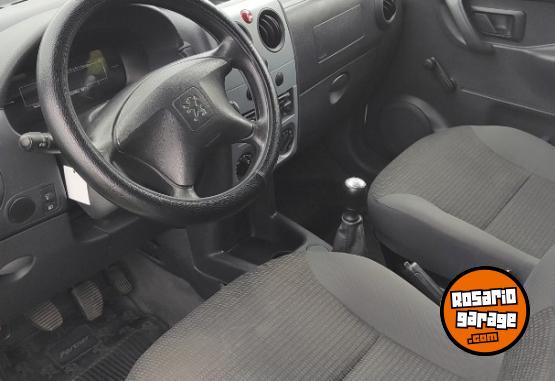Utilitarios - Peugeot Partner Confort 1.6  16v 2018 Nafta 28284Km - En Venta