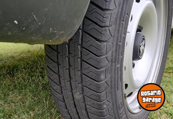 Utilitarios - Peugeot Partner Confort 1.6  16v 2018 Nafta 28284Km - En Venta