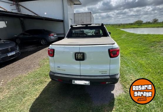 Camionetas - Fiat TORO FREEDOM 2023 Nafta 57000Km - En Venta