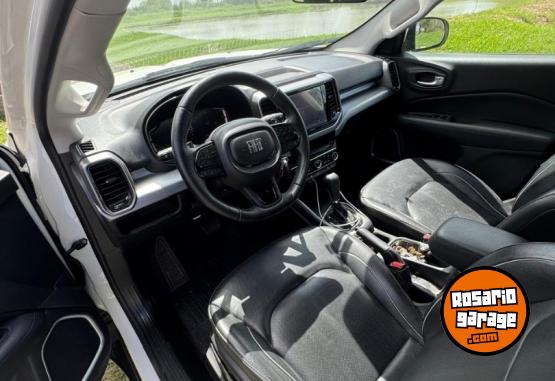 Camionetas - Fiat TORO FREEDOM 2023 Nafta 57000Km - En Venta