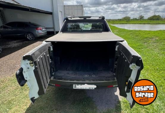 Camionetas - Fiat TORO FREEDOM 2023 Nafta 57000Km - En Venta