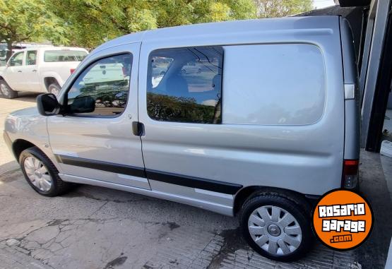 Utilitarios - Citroen Citro�n Berlingo 1.6 2017 Diesel 170000Km - En Venta