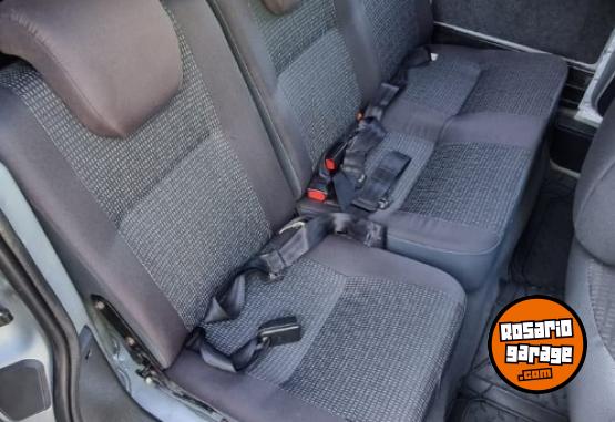 Utilitarios - Citroen Citro�n Berlingo 1.6 2017 Diesel 170000Km - En Venta