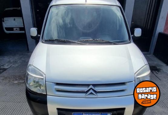 Utilitarios - Citroen Citro�n Berlingo 1.6 2017 Diesel 170000Km - En Venta
