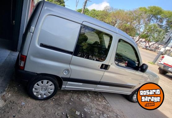 Utilitarios - Citroen Citro�n Berlingo 1.6 2017 Diesel 170000Km - En Venta