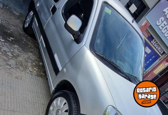 Utilitarios - Citroen Citro�n Berlingo 1.6 2017 Diesel 170000Km - En Venta