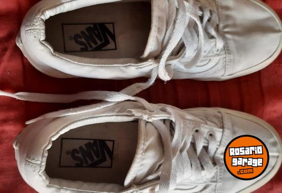 Indumentaria - Zapatillas Femeninas Vans Originales Talle 36 Como nuevas - En Venta