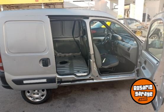 Utilitarios - Renault Kangoo 2 expres� 1.6 conf 2011 Nafta 79100Km - En Venta