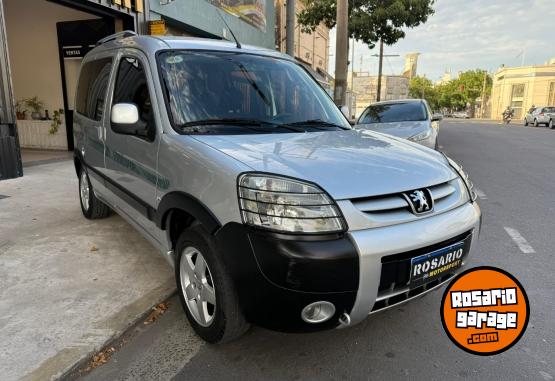 Utilitarios - Peugeot Partner Patagonica 2017 Nafta  - En Venta