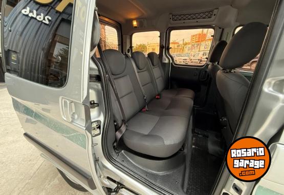 Utilitarios - Peugeot Partner Patagonica 2017 Nafta  - En Venta