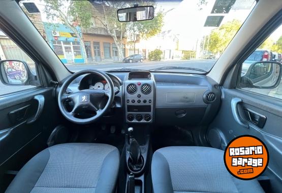 Utilitarios - Peugeot Partner Patagonica 2017 Nafta  - En Venta
