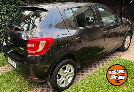 Autos - Renault Sandero 2016 Nafta 62831Km - En Venta