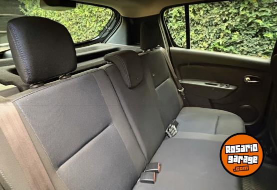 Autos - Renault Sandero 2016 Nafta 62831Km - En Venta