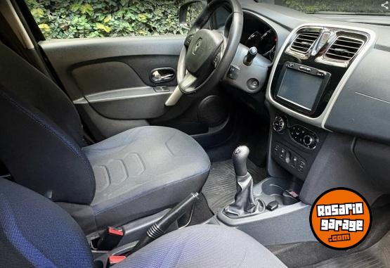 Autos - Renault Sandero 2016 Nafta 62831Km - En Venta