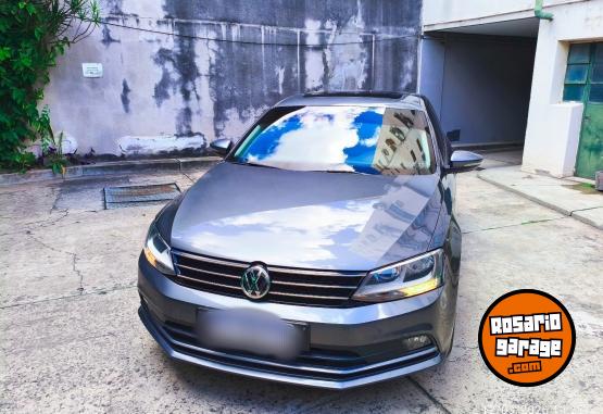Autos - Volkswagen Vento 2017 Nafta 122000Km - En Venta