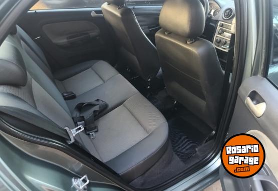 Autos - Volkswagen VOYAGE 2010 GNC 140000Km - En Venta