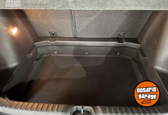 Autos - Chevrolet Tracker LT 2023 Nafta 49500Km - En Venta