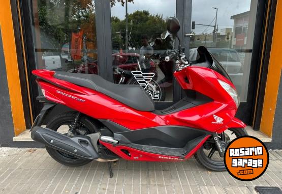 Motos - Honda PCX 150 2018 Nafta 28000Km - En Venta