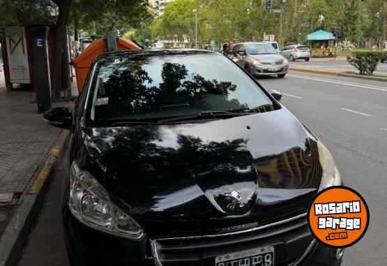 Autos - Peugeot 208 ALLURE 1.5 2016 Nafta 107000Km - En Venta