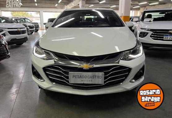 Autos - Chevrolet Cruze 5p Premier 1.4T 2023 Nafta 42000Km - En Venta
