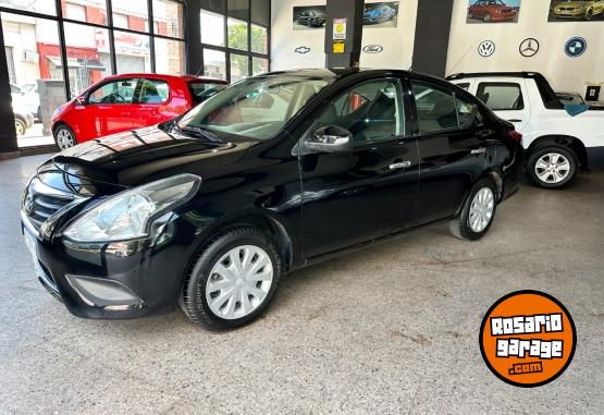 Autos - Nissan Versa 2020 Nafta  - En Venta
