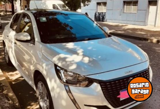 Autos - Peugeot 208 ALLURE PACK 2023 Nafta 29000Km - En Venta
