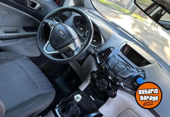 Autos - Ford Ecosport titanium 2016 Nafta 121000Km - En Venta