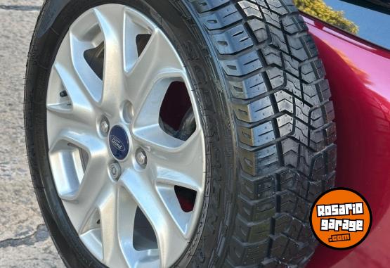 Autos - Ford Ecosport titanium 2016 Nafta 121000Km - En Venta