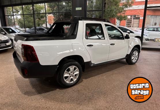 Camionetas - Renault Duster Oroch Dynamique 2018 Nafta 126000Km - En Venta