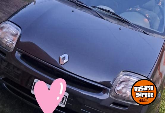 Autos - Renault Clio 2001 Diesel 2300Km - En Venta