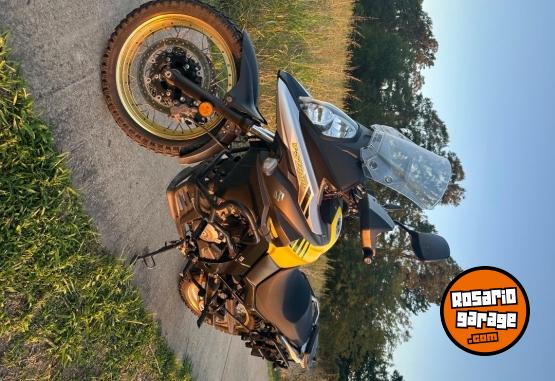 Motos - Suzuki V-strom 650 2017 Nafta 75000Km - En Venta