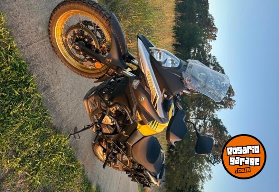 Motos - Suzuki V-strom 650 2017 Nafta 75000Km - En Venta