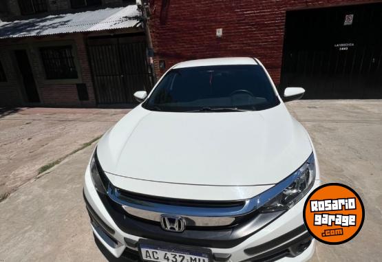 Autos - Honda Civic 2018 Nafta 115000Km - En Venta