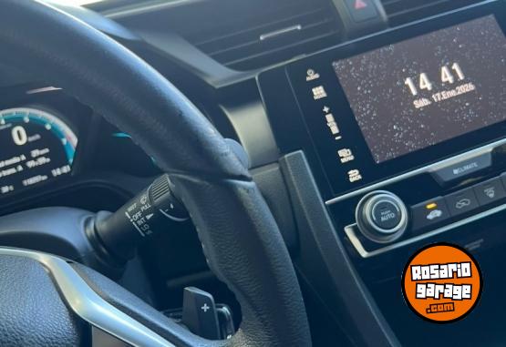 Autos - Honda Civic 2018 Nafta 115000Km - En Venta