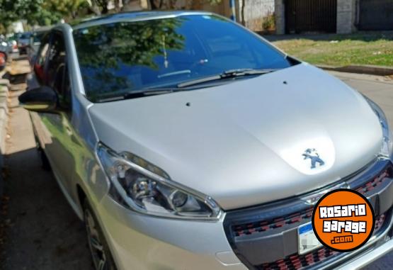 Autos - Peugeot 208 GT 2018 Nafta 33500Km - En Venta