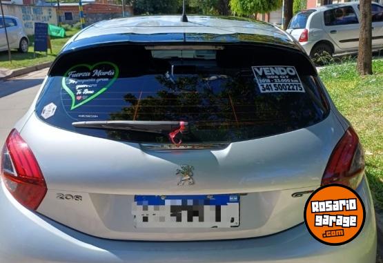 Autos - Peugeot 208 GT 2018 Nafta 33500Km - En Venta
