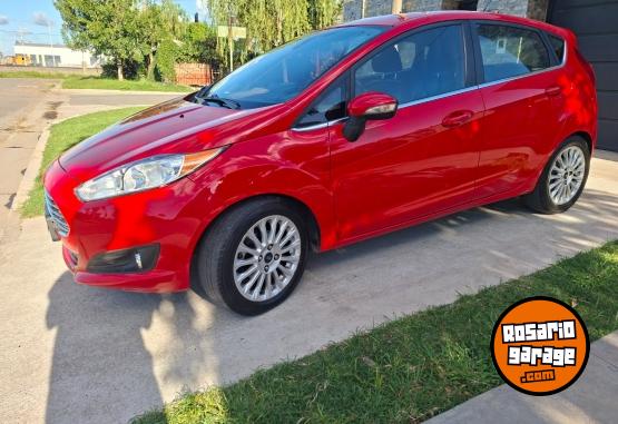 Autos - Ford Fiesta Titanium 2015 Nafta 108000Km - En Venta