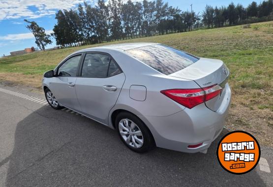 Autos - Toyota Corolla 2015 Nafta 110000Km - En Venta