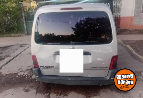 Utilitarios - Peugeot Parnert mod. 2000 1.9 die 2000 Diesel 377000Km - En Venta