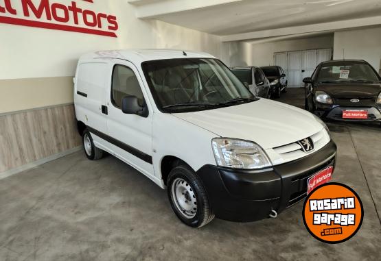 Utilitarios - Peugeot PARTNER 2019 Diesel 136200Km - En Venta
